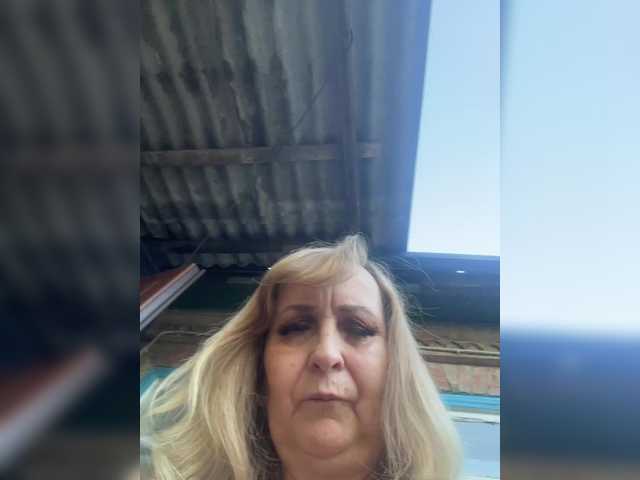 Alina1965 live cam on BongaCams