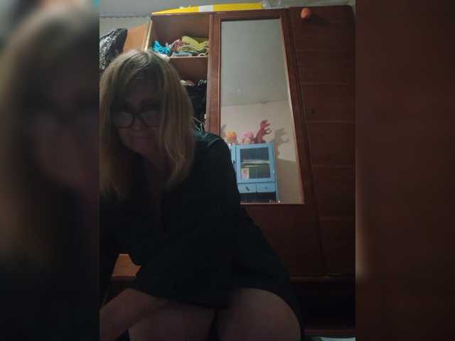 Alina1965 live cam on BongaCams