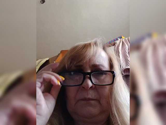 Alina1965 live cam on BongaCams