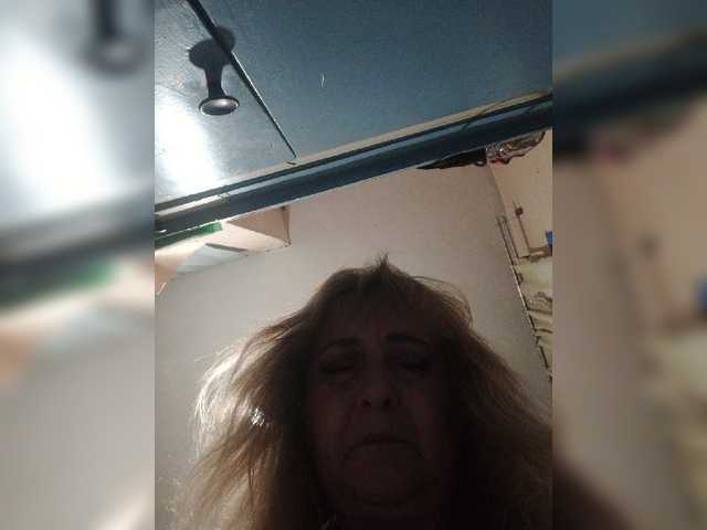 Alina1965 live cam on BongaCams