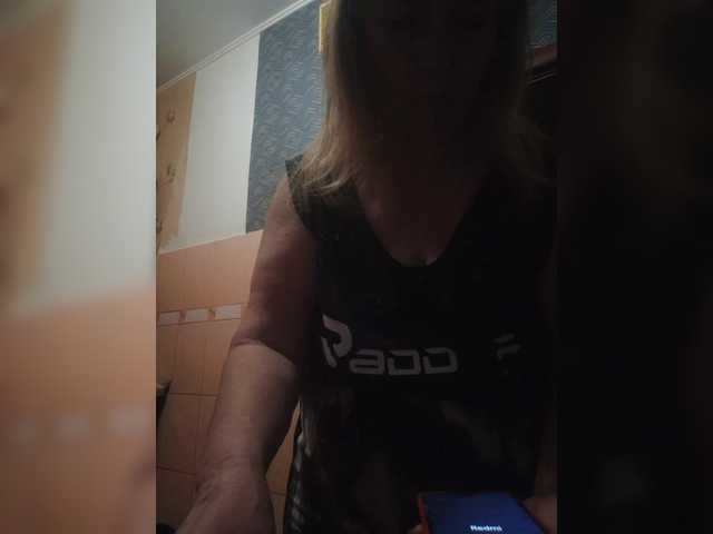Alina1965 live cam on BongaCams