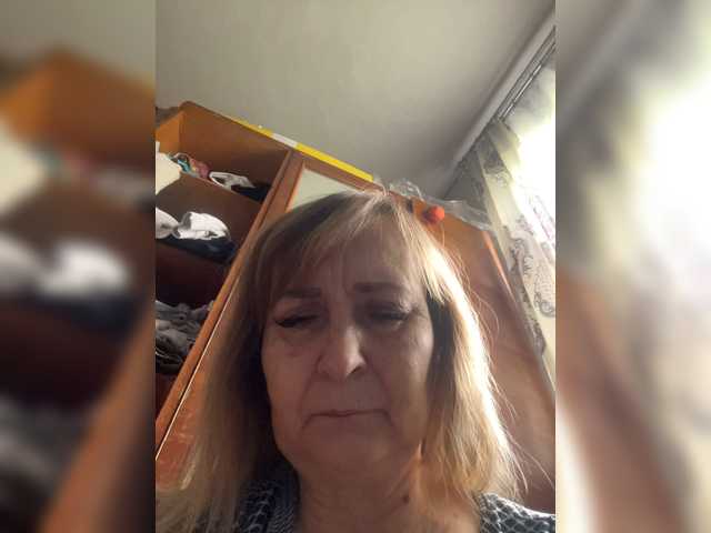 Alina1965 live cam on BongaCams