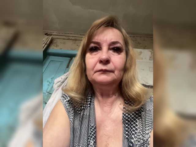 Alina1965's BongaCams show and profile