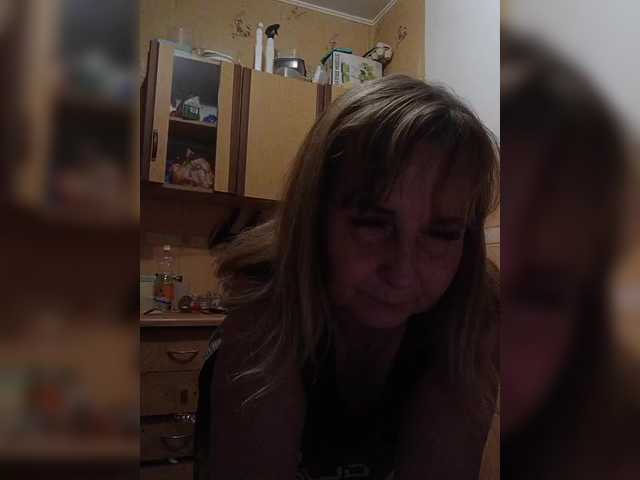 Alina1965 live cam on BongaCams