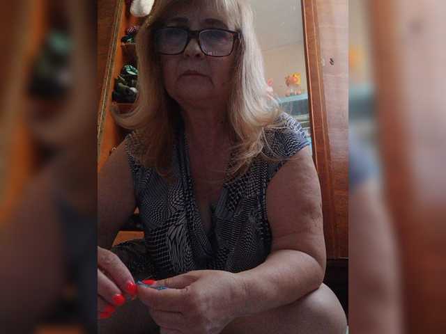 Alina1965 live webcam show
