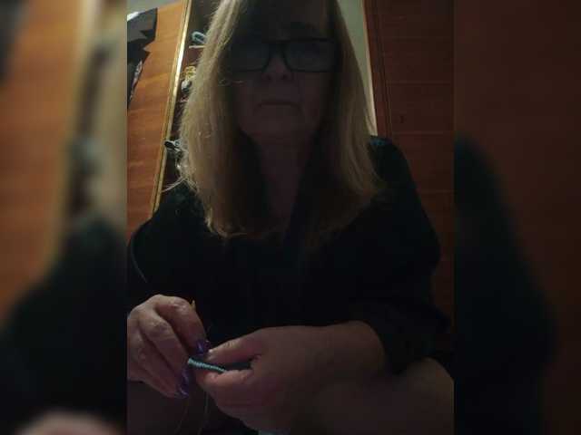 Alina1965 live cam on BongaCams