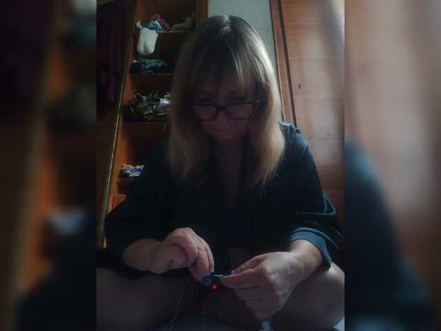 Alina1965 live cam on BongaCams
