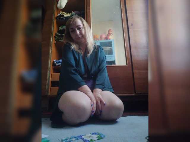 Alina1965 live cam on BongaCams