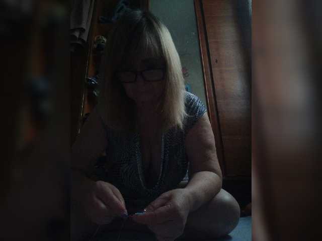 Alina1965 live cam on BongaCams