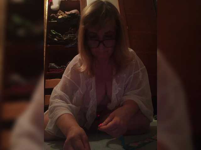 Alina1965 live webcam show