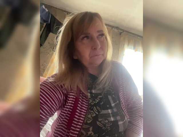 Alina1965 live cam preview