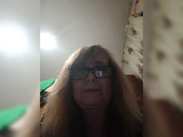 Alina1965 live cam on BongaCams
