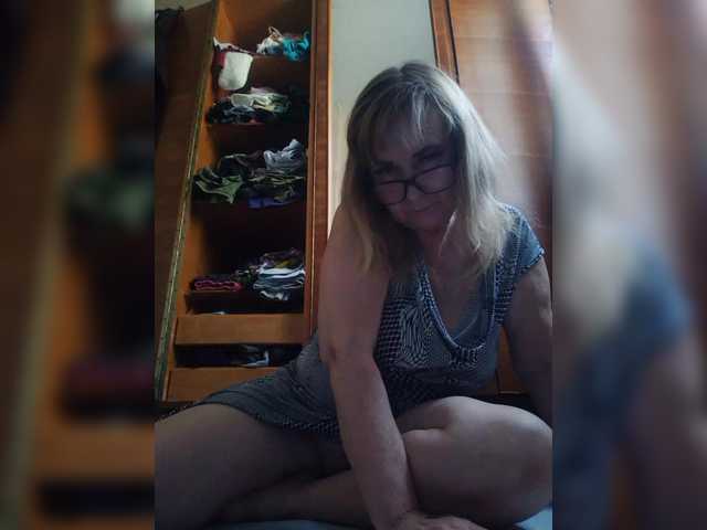 Alina1965 live webcam show