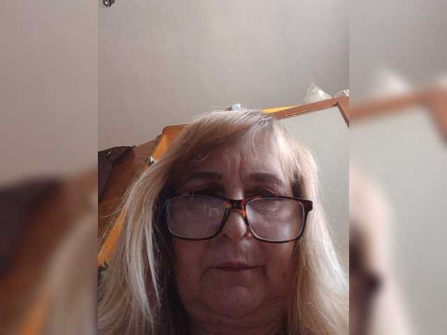 Alina1965 live webcam show