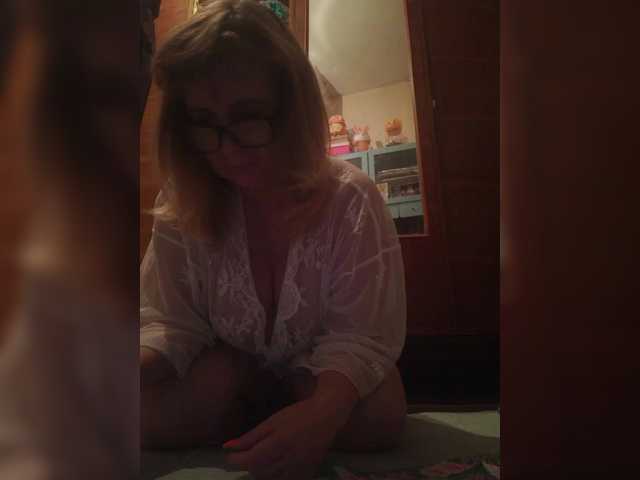 Alina1965 live cam on BongaCams
