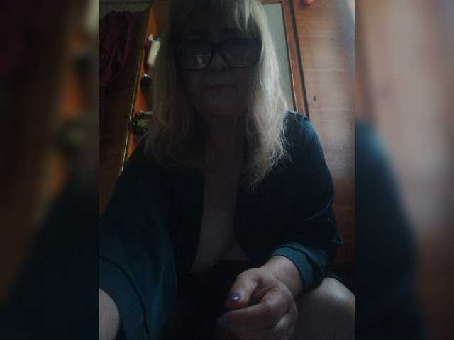 Alina1965 live cam preview