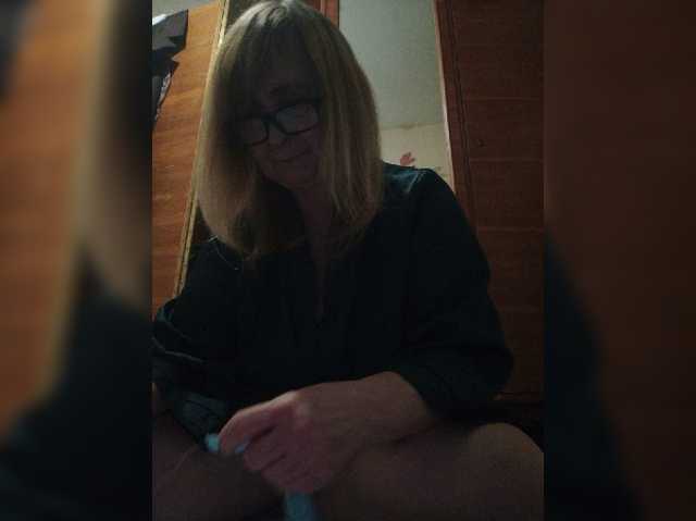 Alina1965 live cam preview