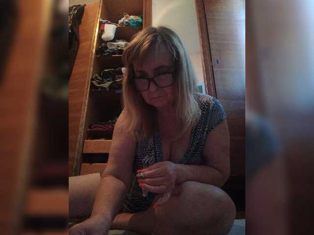 Alina1965 live webcam show