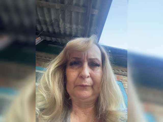Alina1965 live cam on BongaCams