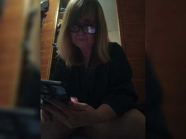 Alina1965 live cam preview