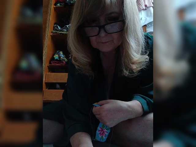 Alina1965 live cam on BongaCams