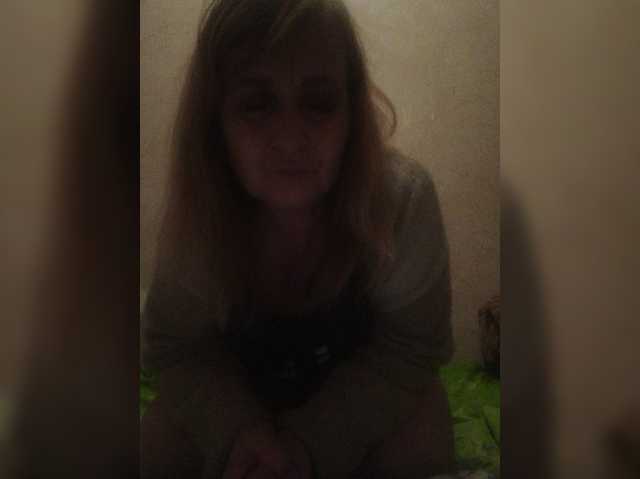 Alina1965, en directo ahora en BongaCams