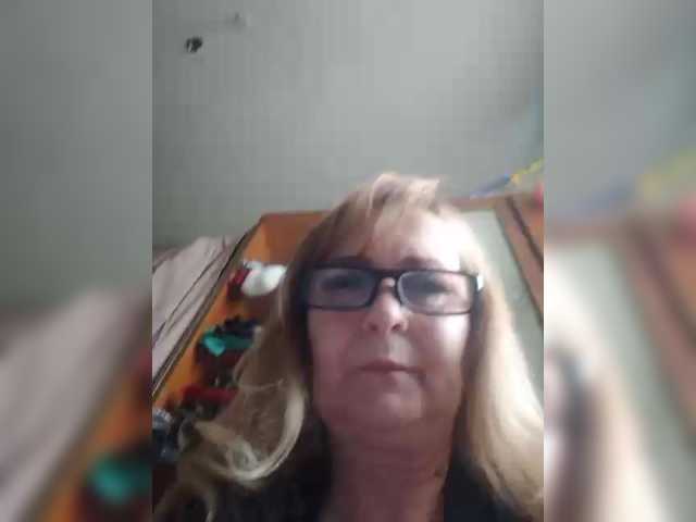 Alina1965's BongaCams show and profile