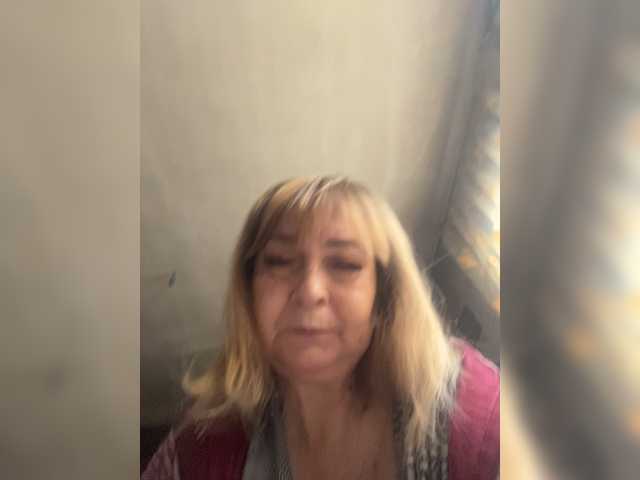Alina1965 live cam on BongaCams