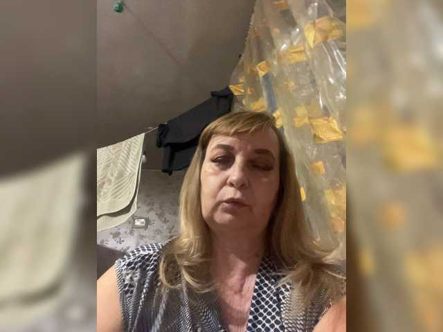 Alina1965 live cam on BongaCams