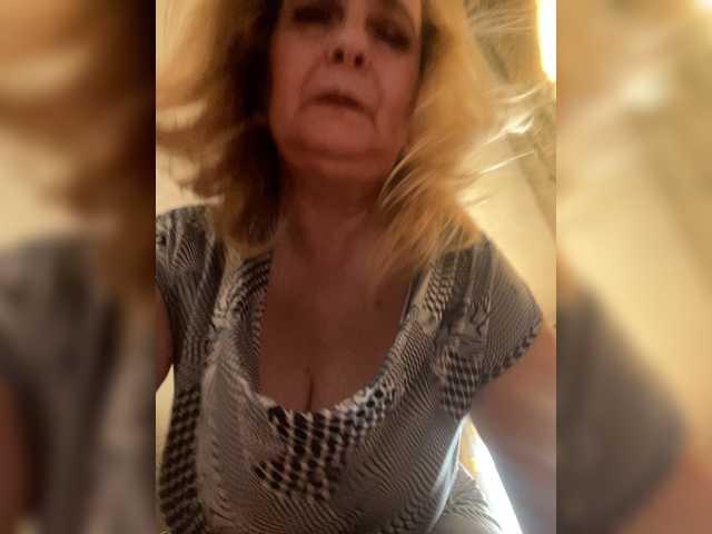 Alina1965 live webcam show