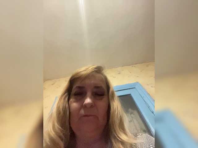 Alina1965 live cam on BongaCams