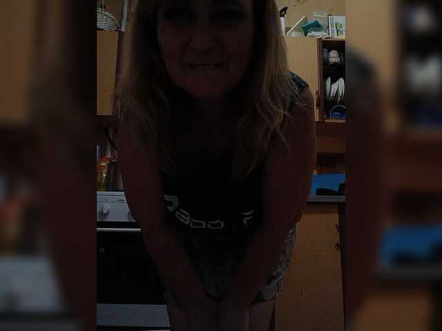 Alina1965 live cam on BongaCams