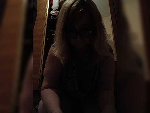 Alina1965 live cam on BongaCams