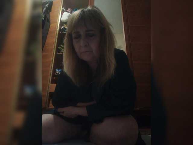 Alina1965 live cam