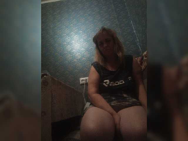 Alina1965 live cam on BongaCams
