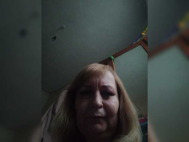 Alina1965's BongaCams show and profile