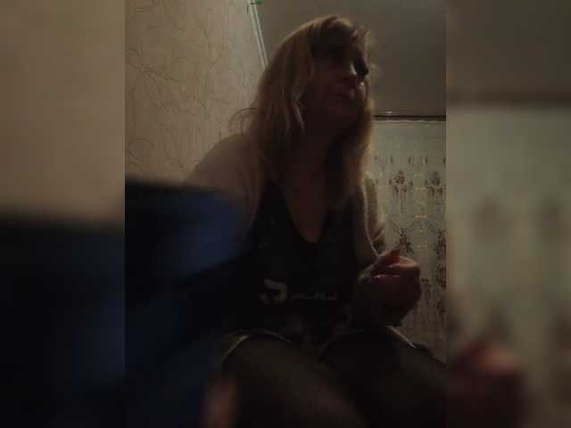 Alina1965 live cam on BongaCams