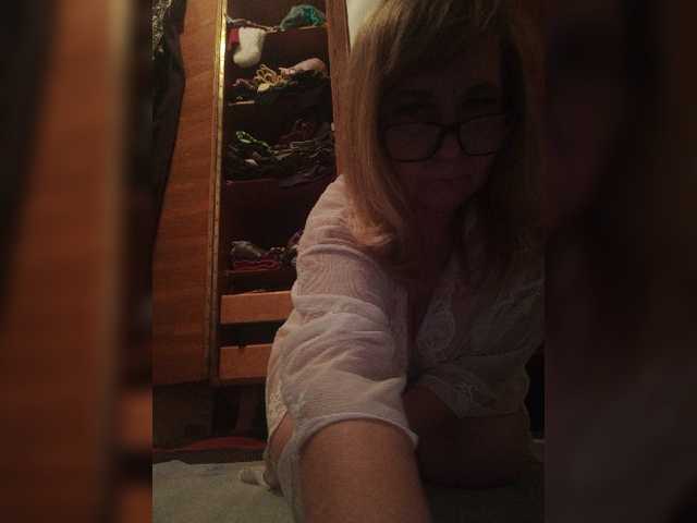 Alina1965 live webcam show
