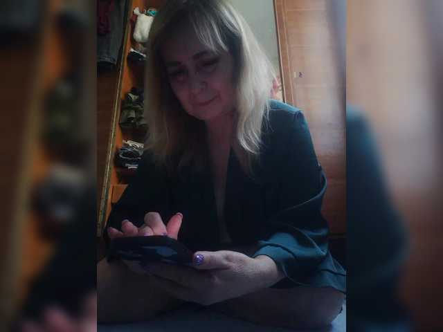 Alina1965 — live female cam