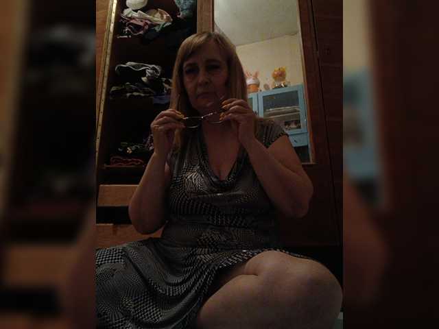 Alina1965 live cam on BongaCams