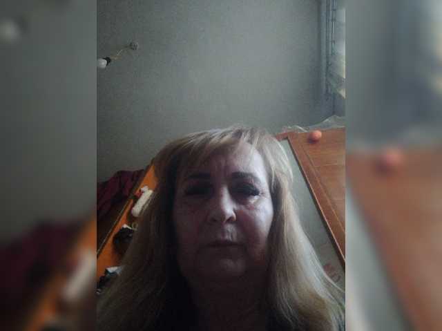 Alina1965 live cam on BongaCams