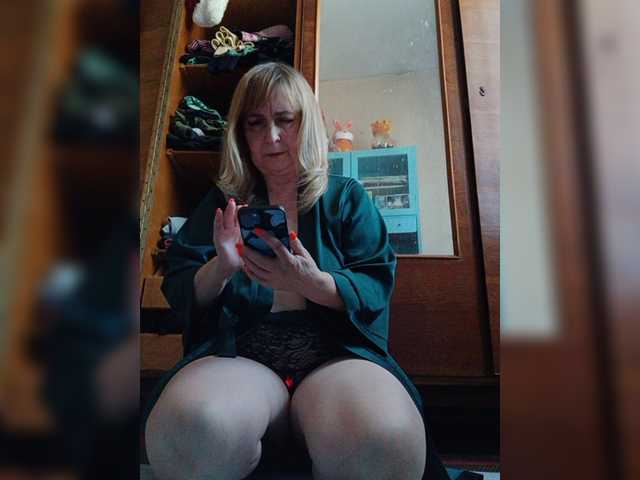Alina1965 live webcam show