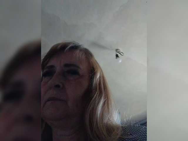 Alina1965 live cam on UnifiedCams