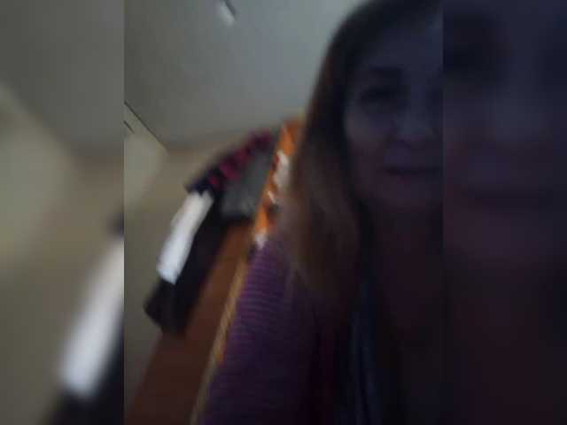 Alina1965 live cam on BongaCams