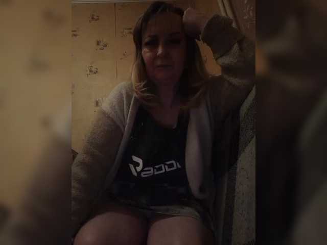 Alina1965's BongaCams show and profile