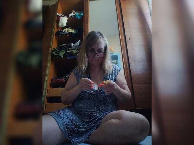 Alina1965 live webcam show