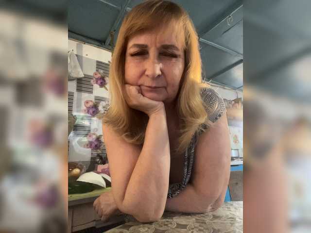 Alina1965 live webcam show