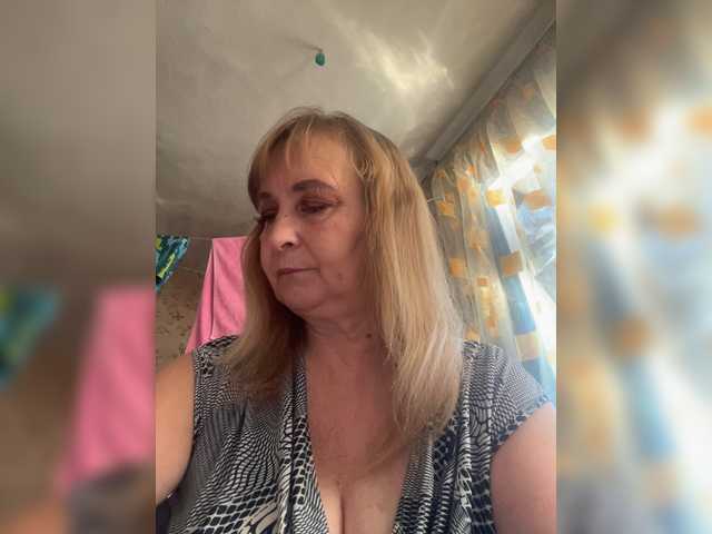 Alina1965 live webcam show
