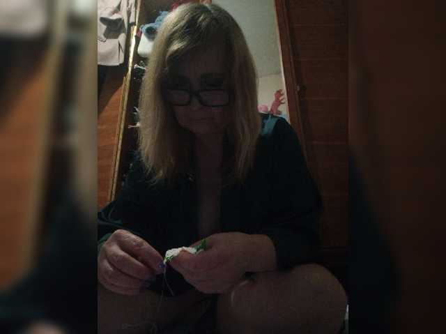 Alina1965 live cam preview