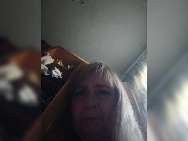Alina1965 live cam on BongaCams